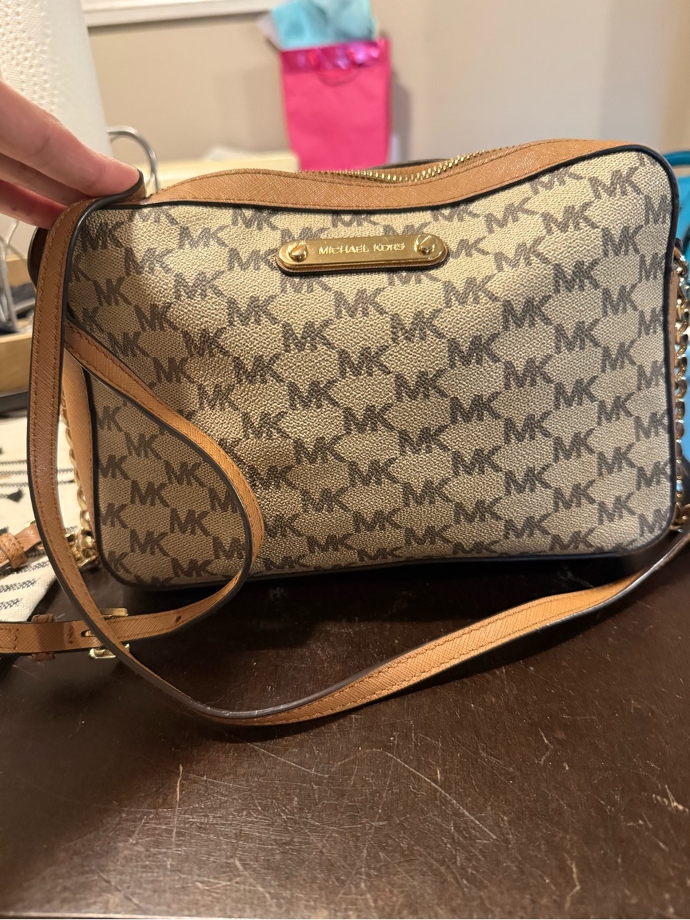 Michael Kors MK Logo Crossbody Bag in Vanilla/Tan